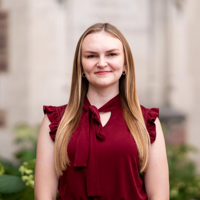 Headshot of Emma Groetecke