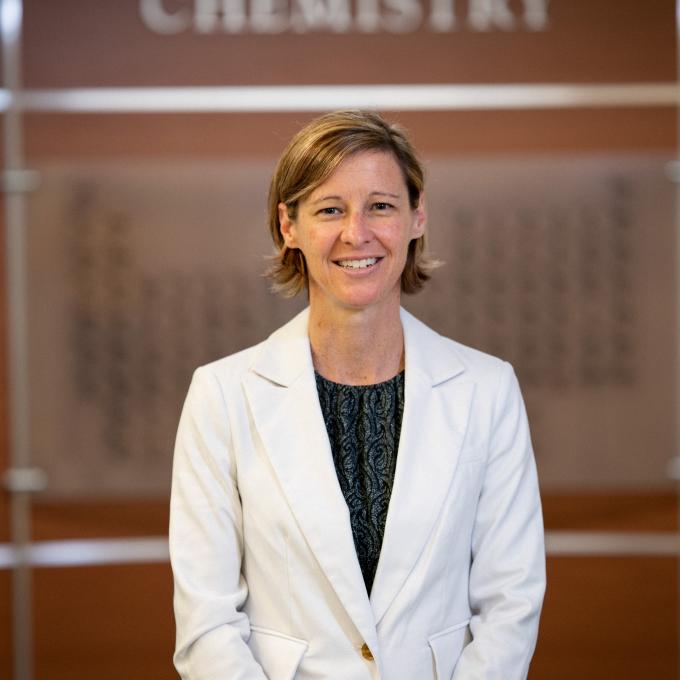 Headshot of Jennifer Heemstra