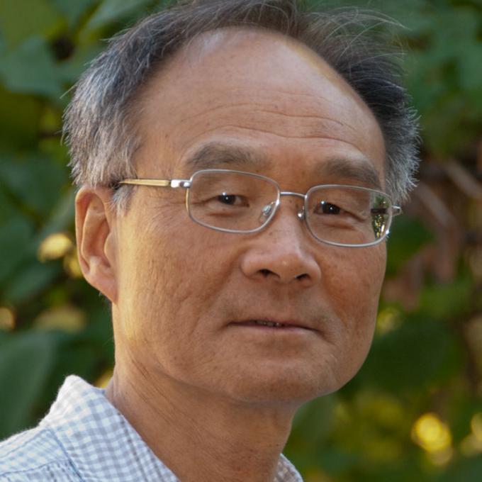 Headshot of Jeff Lung-Fa Kao